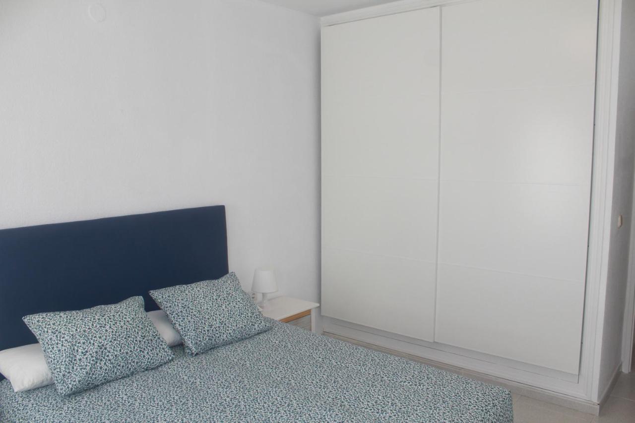 Elizabeth Beach Apartment With Seaviews! Торемолинос Екстериор снимка