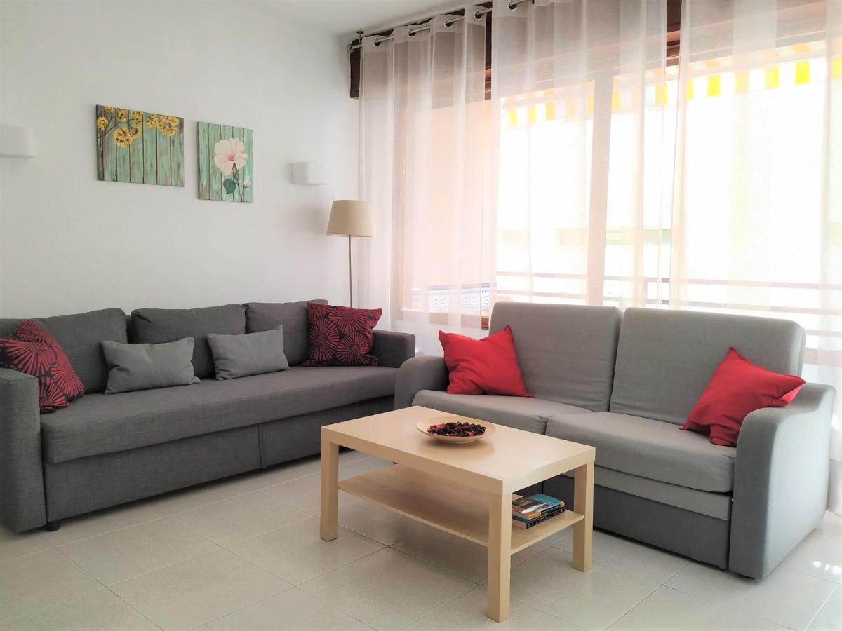Elizabeth Beach Apartment With Seaviews! Торемолинос Екстериор снимка