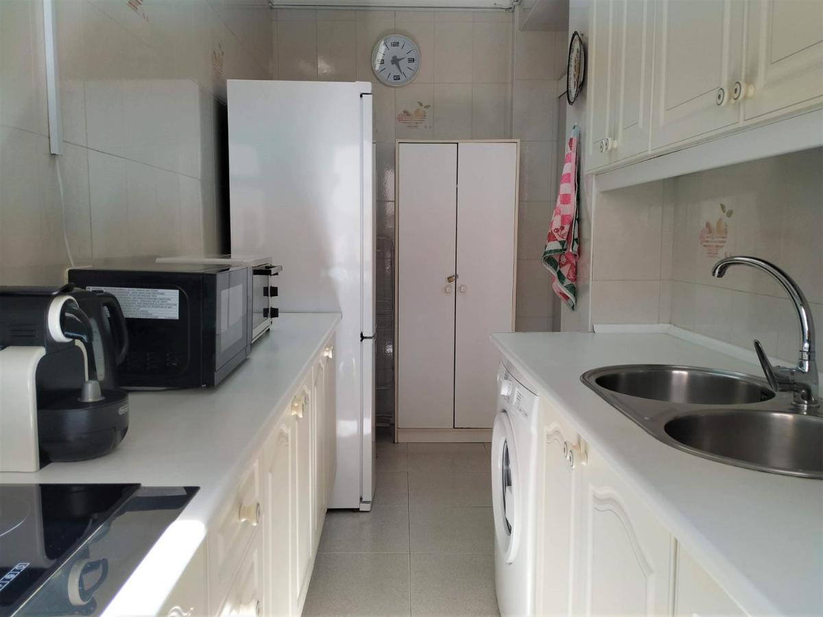 Elizabeth Beach Apartment With Seaviews! Торемолинос Екстериор снимка