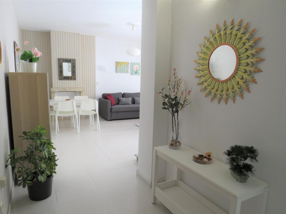 Elizabeth Beach Apartment With Seaviews! Торемолинос Екстериор снимка