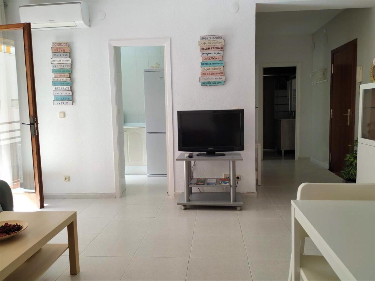 Elizabeth Beach Apartment With Seaviews! Торемолинос Екстериор снимка
